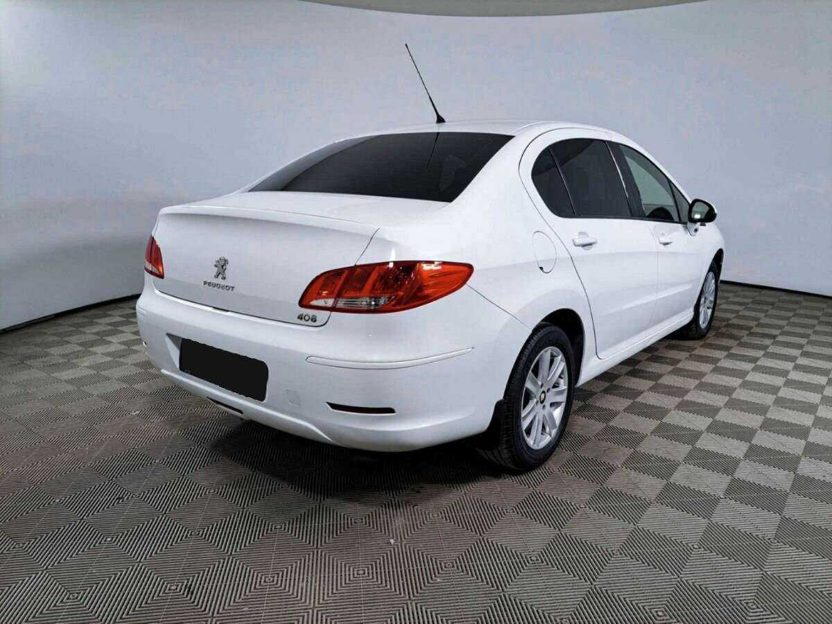 Peugeot 408
