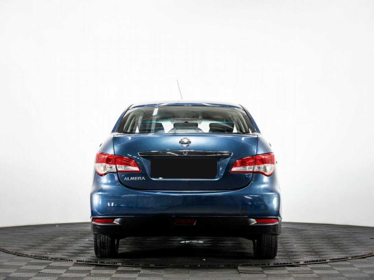 Nissan Almera