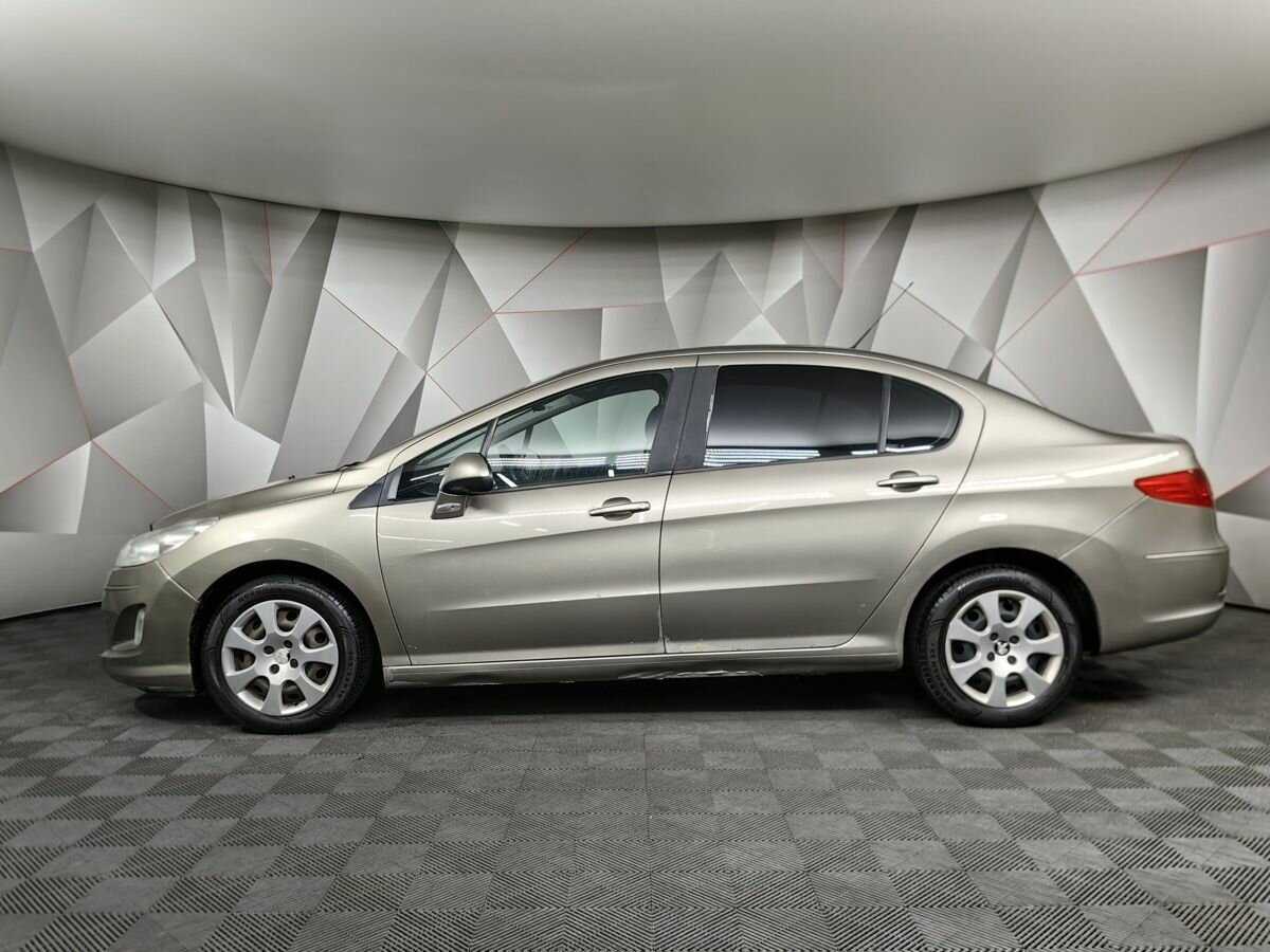Peugeot 408