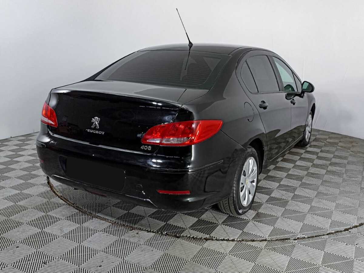 Peugeot 408