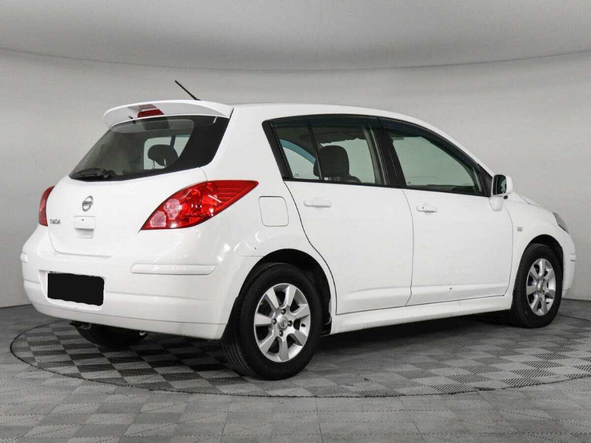 Nissan Tiida
